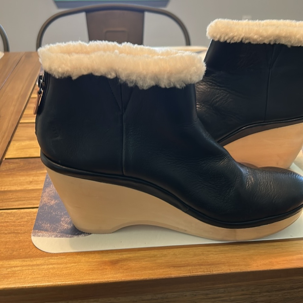 Gentle Souls Black Wedge Bootie - Picture 5 of 7